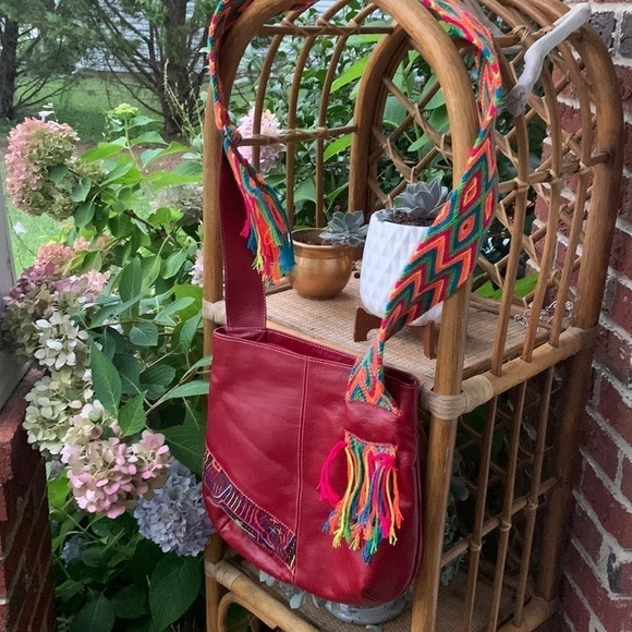 Leather bohemian red crochet red crossbody bag festive unique multicolored - Picture 4 of 16